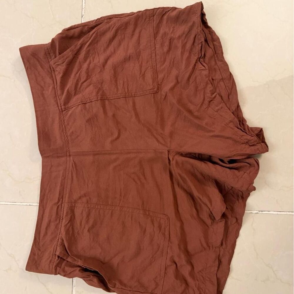Wildfox Women's Brown and Orange Shorts